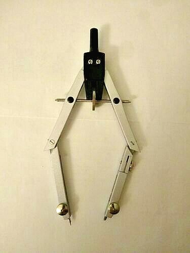 Art Institutes Metal Bow Drafting and Drawing Adjustable Leg Compass