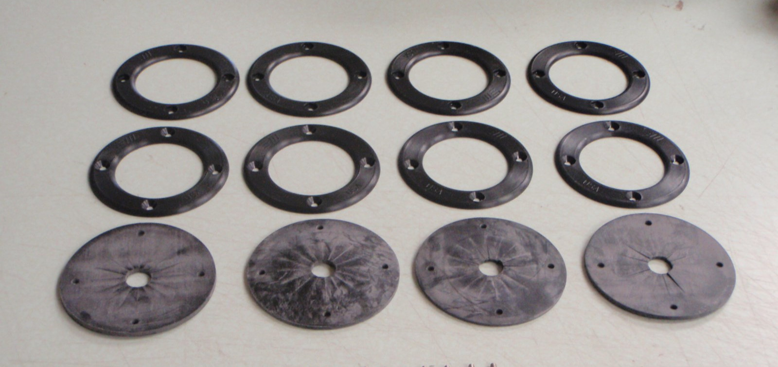 FISHING ROD HOLDER GROMMET T-TOP 6695 CANVAS FIBERGLASS 3-1/4 OD 4 ROD HOLES