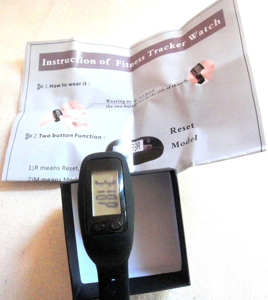 Fitness Tracker,: Step / Distance / Calorie / Time