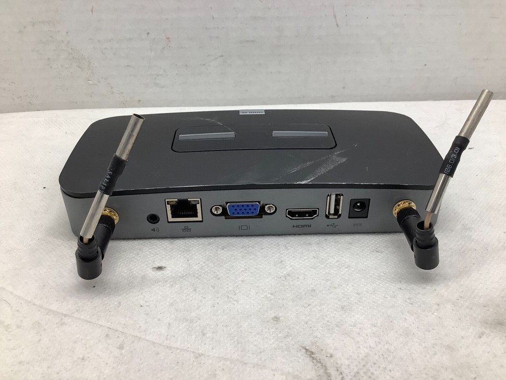 Barco R9861008 Clickshare Wireless Presentation System UNIT ONLY