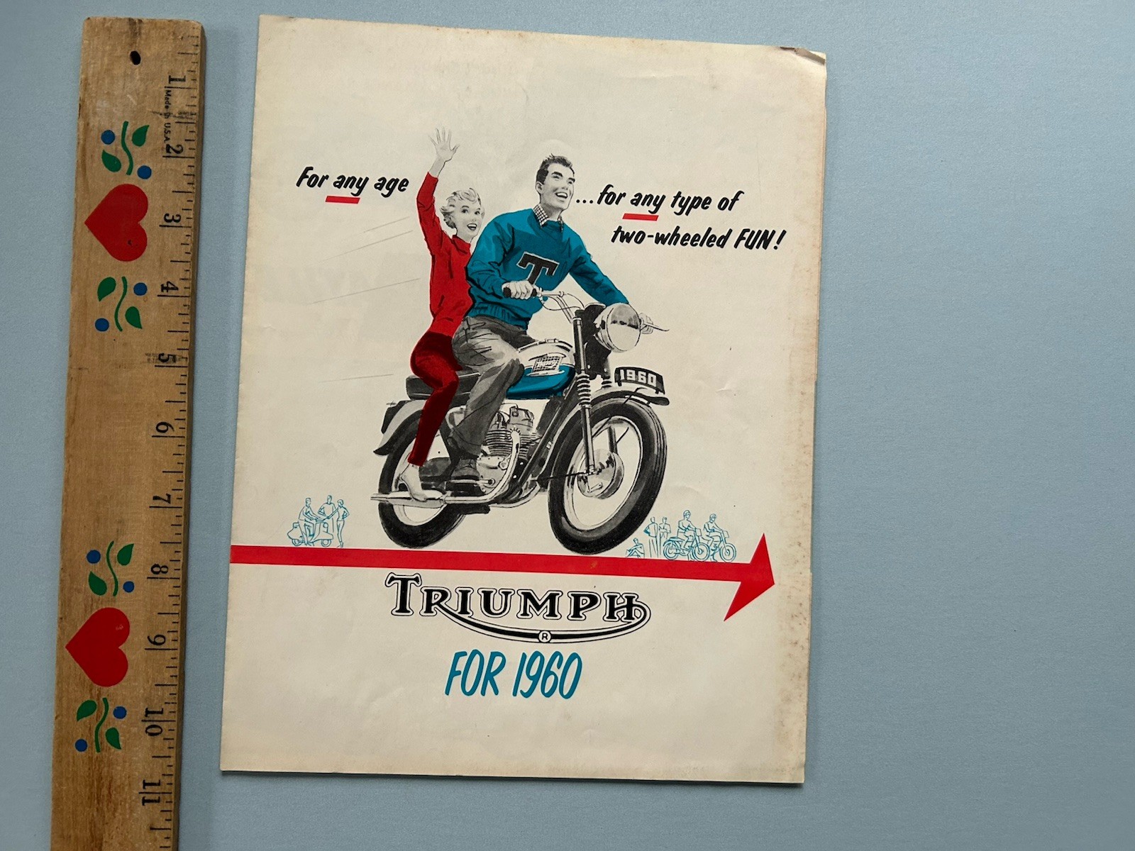 TRIUMPH MOTORCYCLE BROCHURE 1960  BONNEVILLE TR7 TROPHY-650 TR6 TIGER-110 100