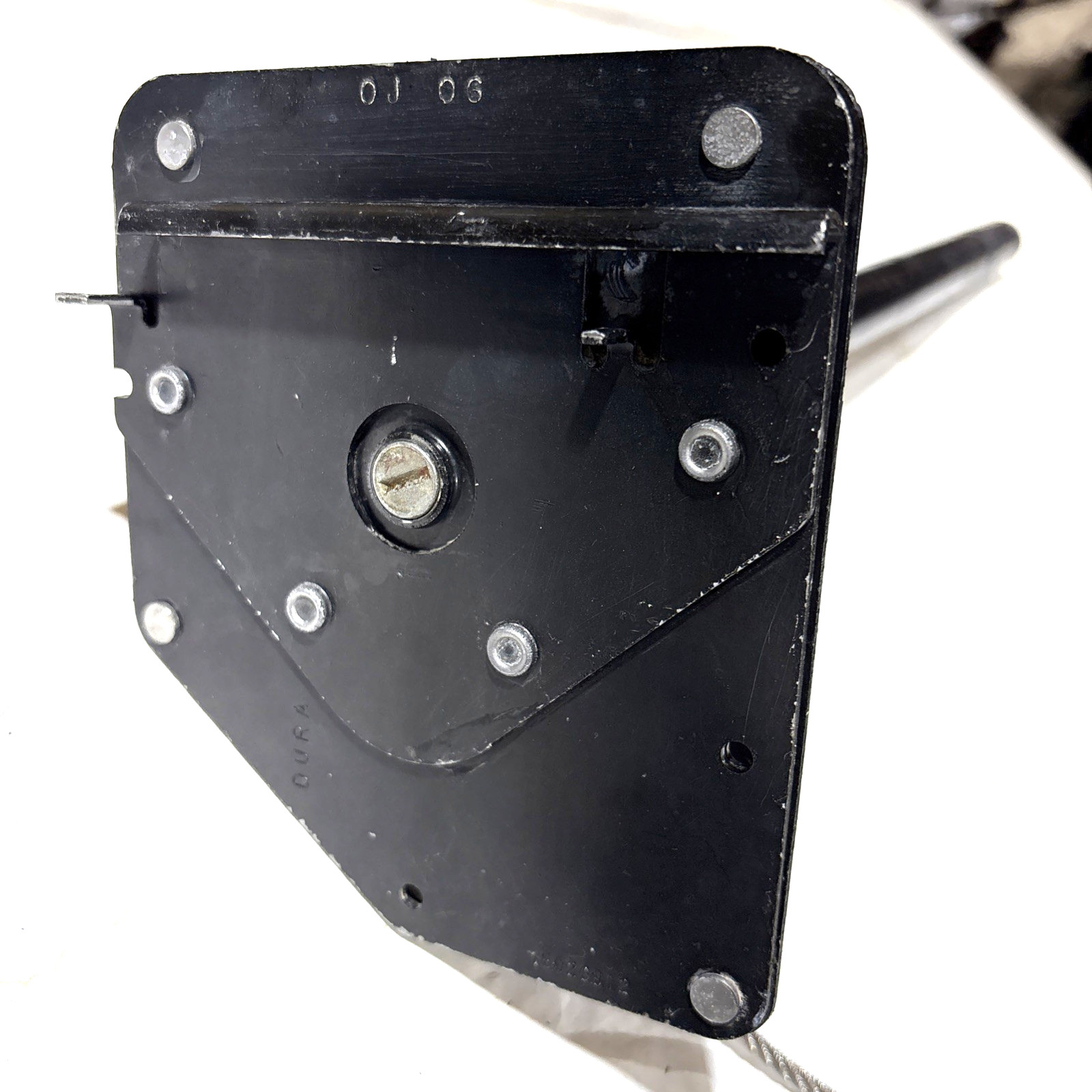 1999-2003 Chevrolet (GMC) C/K spare tire carrier assembly (GMT 800) OEM