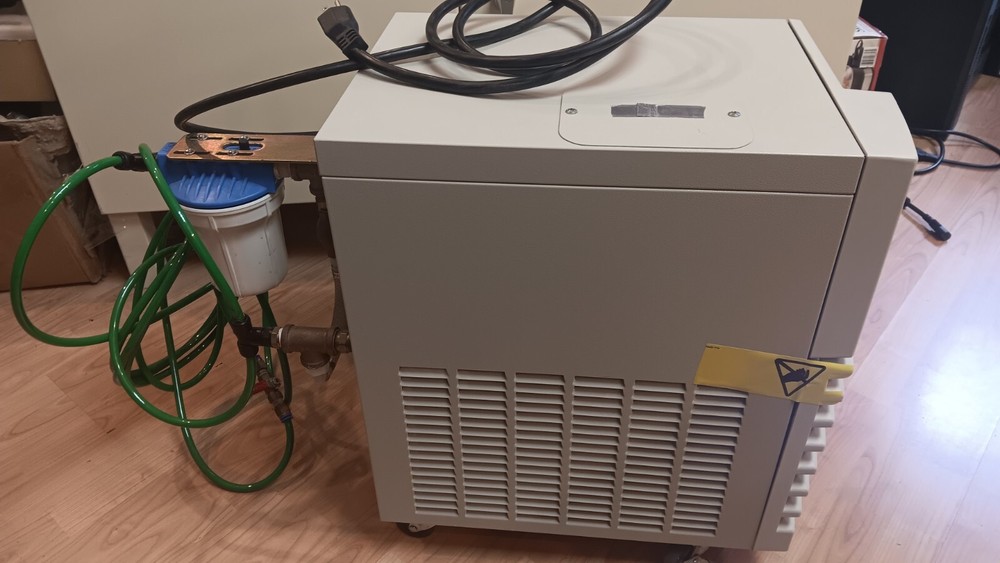 LYTRON RC006G03BB2M152 Recirculating Refrigerated Lab Chiller/Cooler