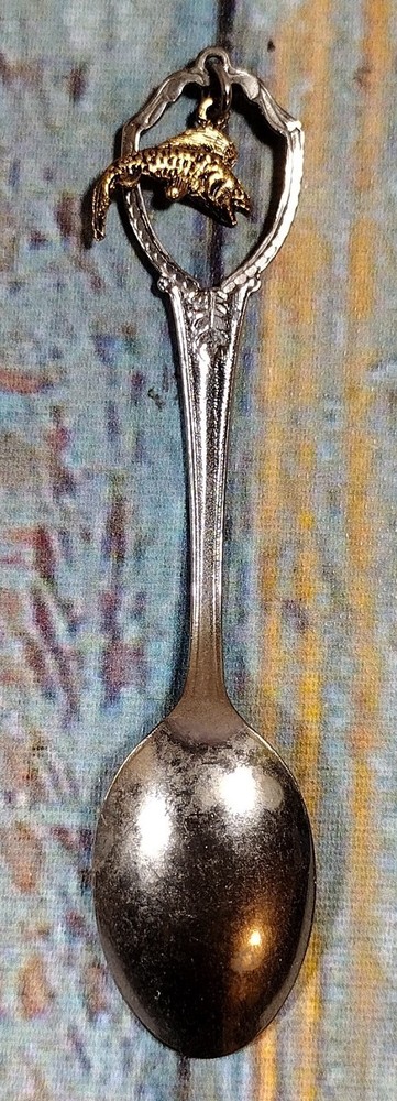 Minnesota Souvenir Spoon with Fish Pendent