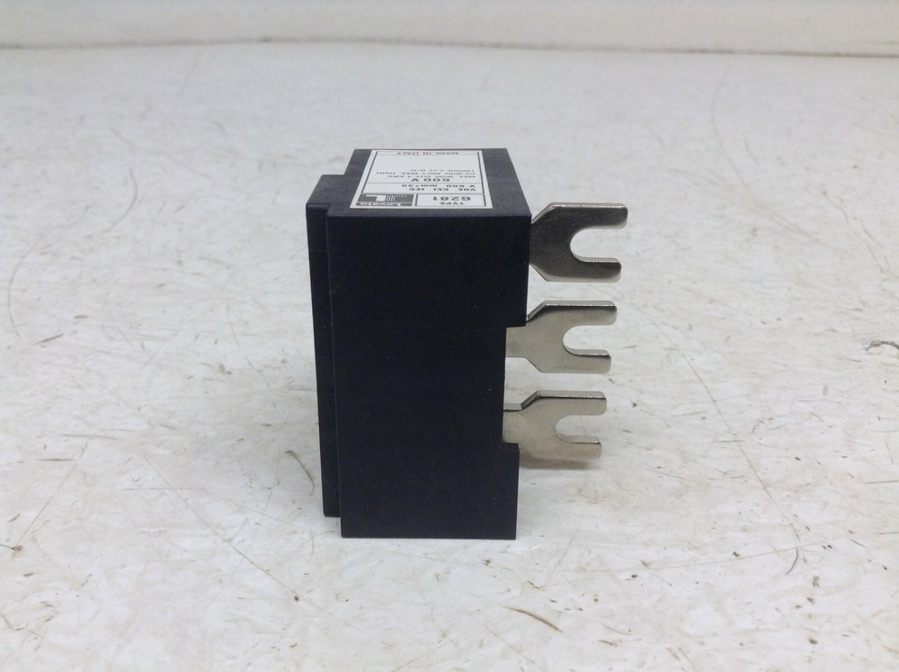 Lovato G281 Contact Lug Block New
