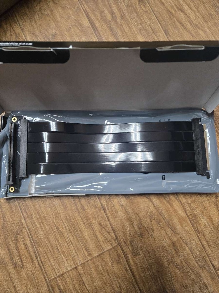 Corsair Premium Riser Cable PCIE 4.0