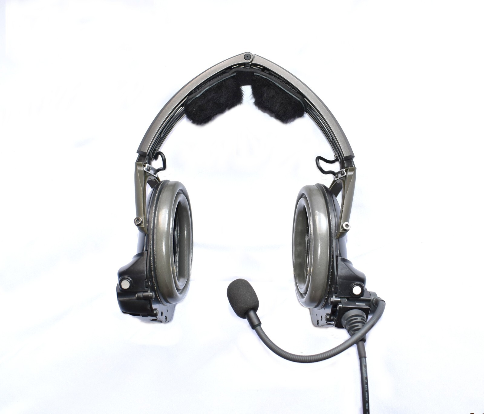 Bose Aviation Headset Active Noise Reduction GA Dual Plugs & Bluetooth Adapter