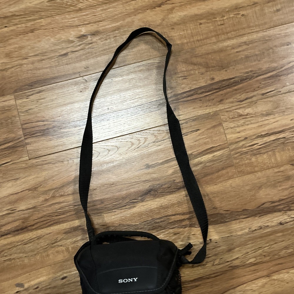 SONY camera case hand carry or adjustable strap black padded