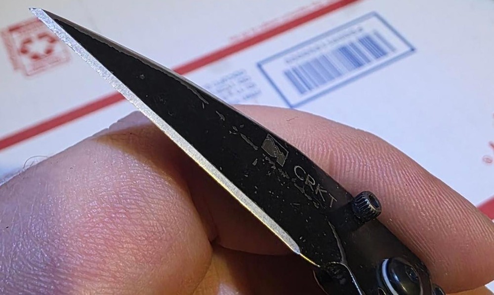 CRKT 5520K Folding Pocket Knife with Black Blade