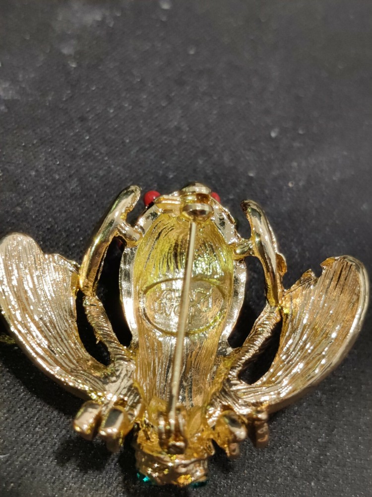 Joan Rivers Cherry Bee Pin Rare