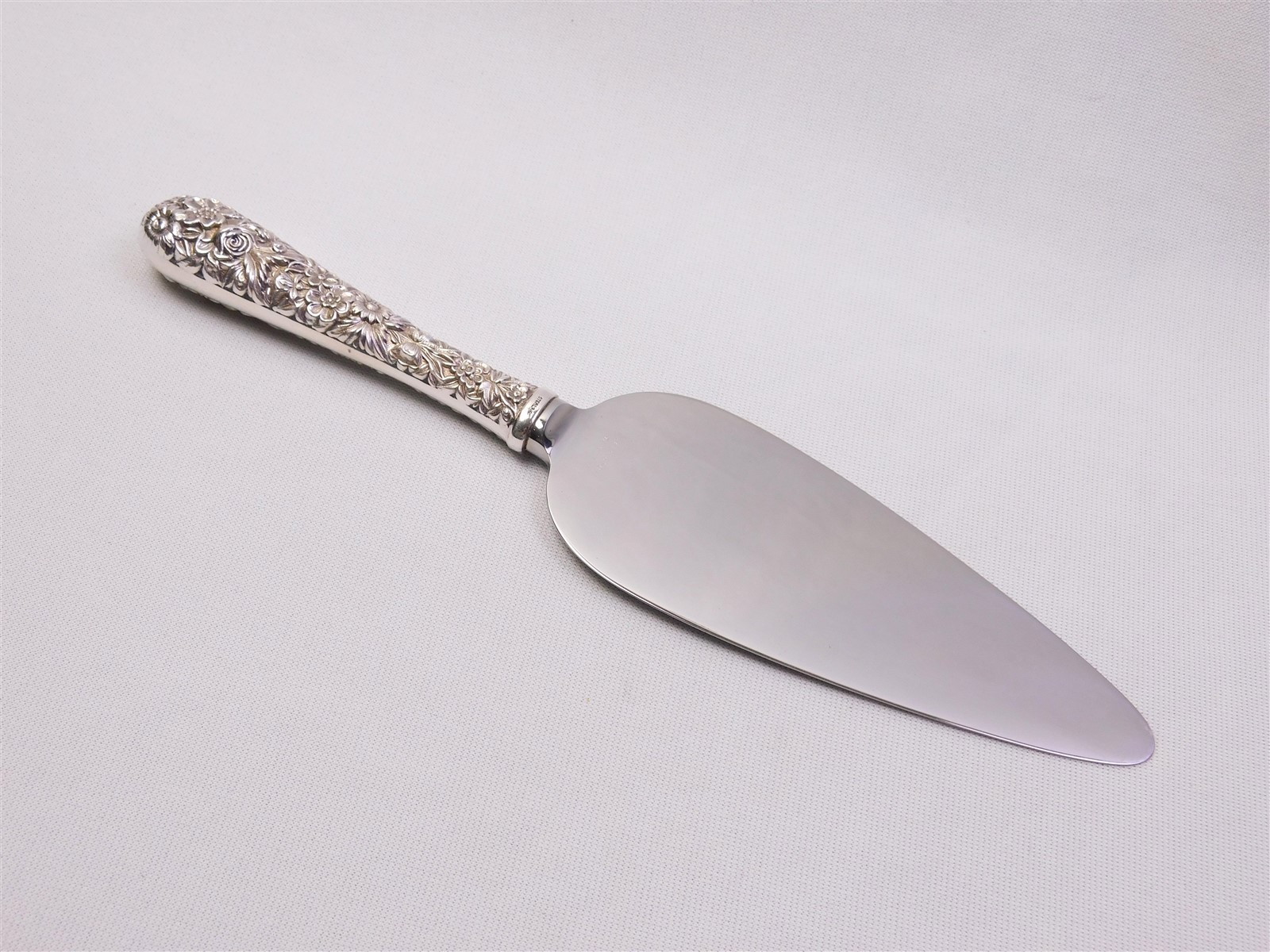 Vtg S. Kirk & Son Stieff Rose Sterling Silver Handles Cake Serving Set