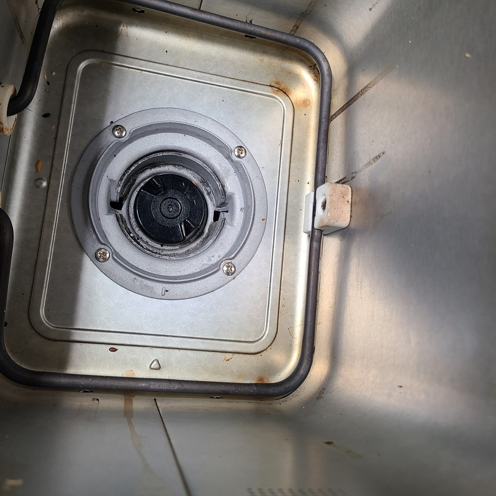 Panasonic SD-YR2500 Automatic Bread Baking Machine W/ Auto Yeast/Fruit Dispenser