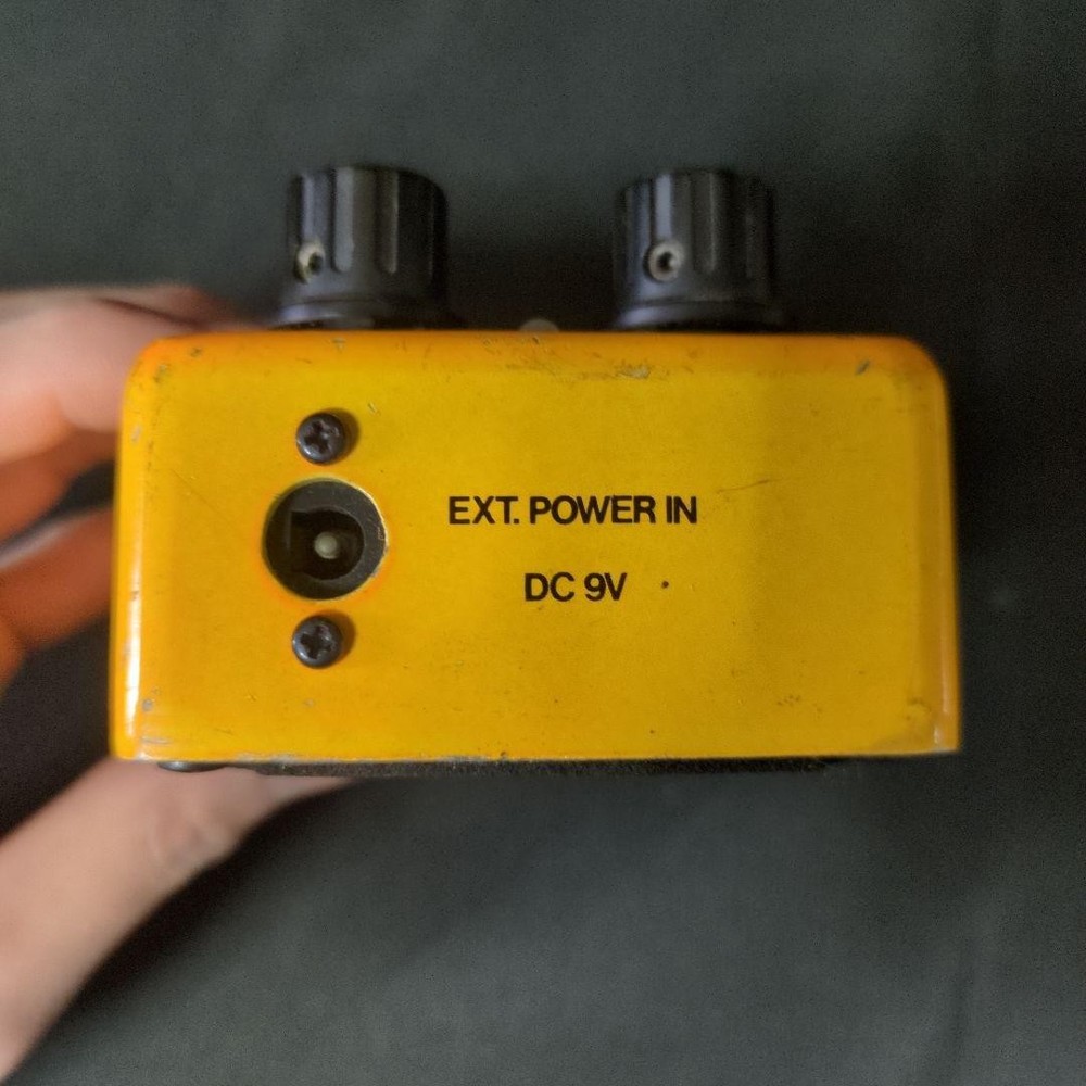 THE CHOKE COMPRESSOR