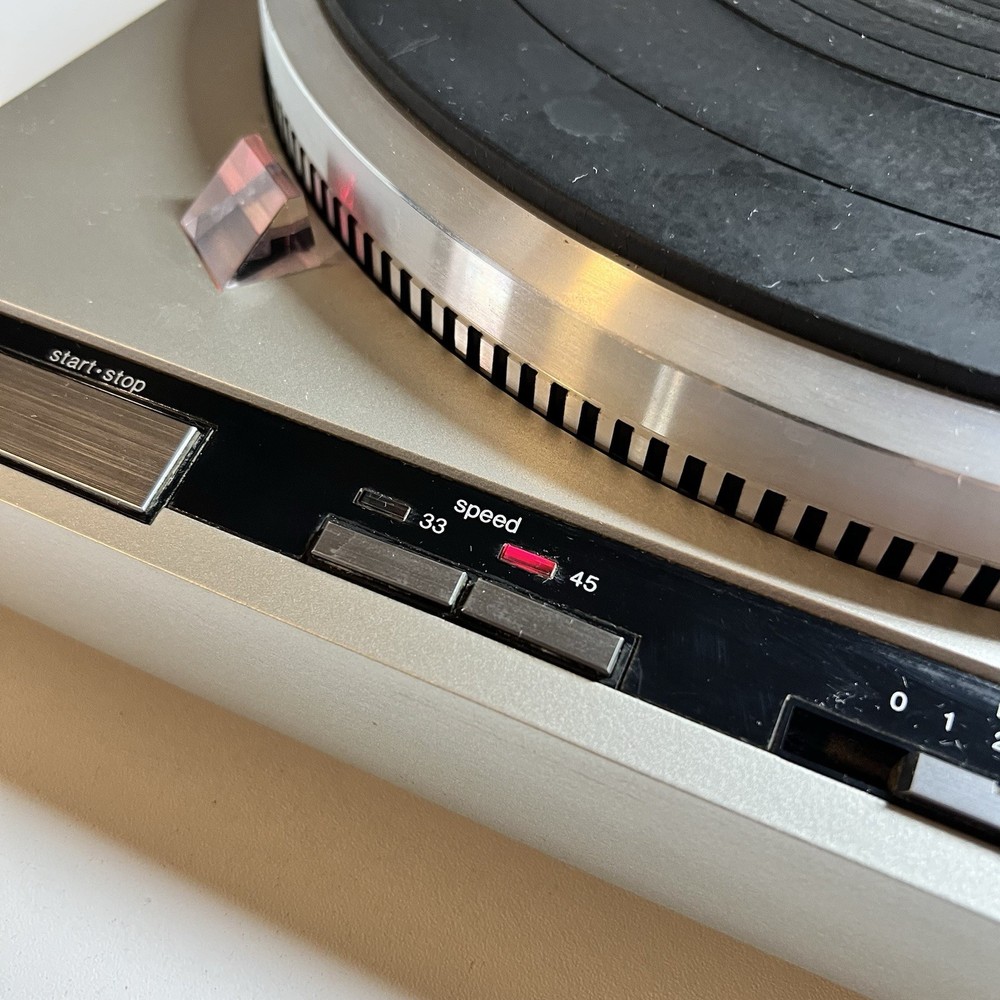 Technics SL-Q3 Turntable Quartz Direct Drive Fully Automatic Not Working