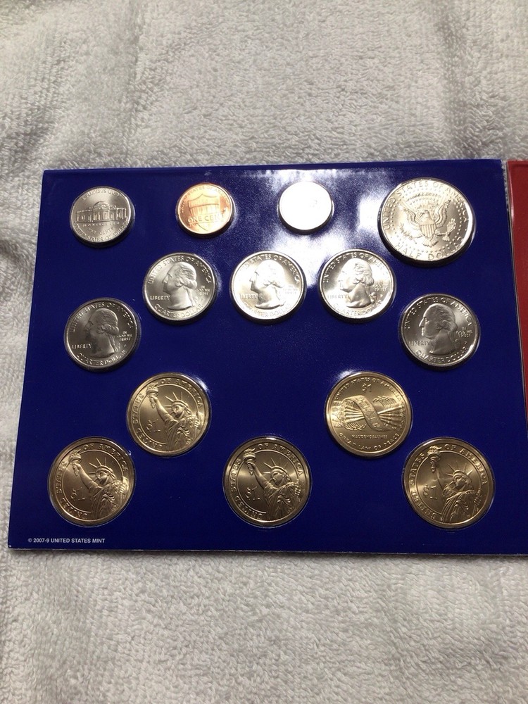 2010 Clad Mint Set Complete And Pristine. P And D With Original Packaging.