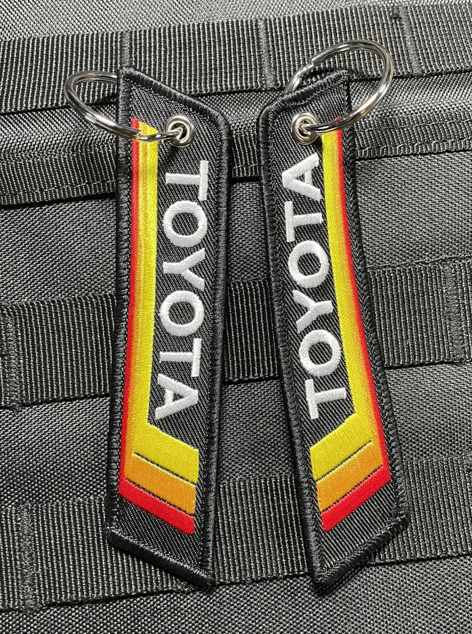 2 Pack TOYOTA Keychain Vintage Retro 4RUNNER TACOMA SUPRA TUNDRA TRD