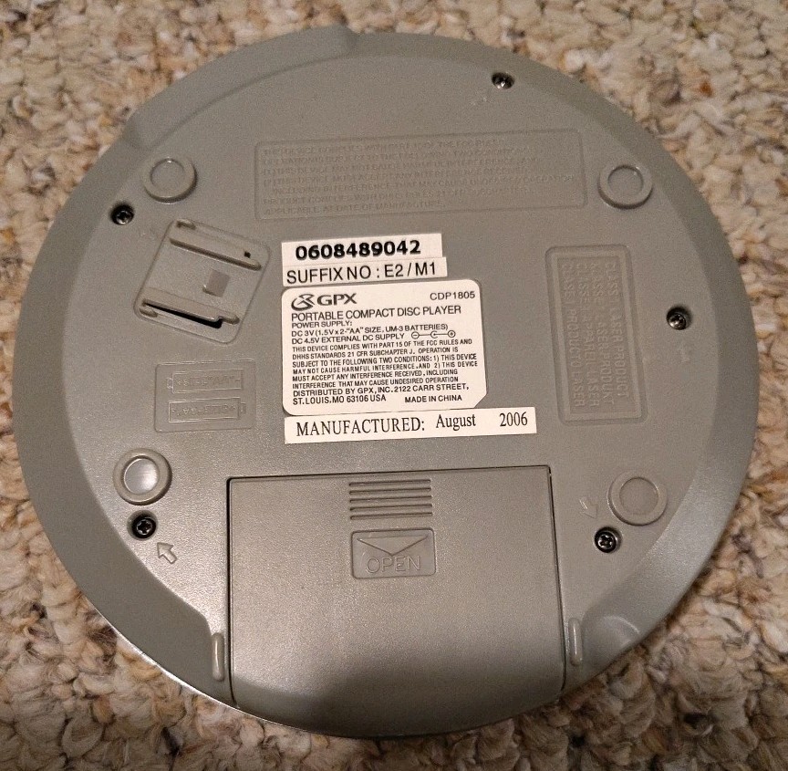 GPX CDP1805 - Portable CD Player Working