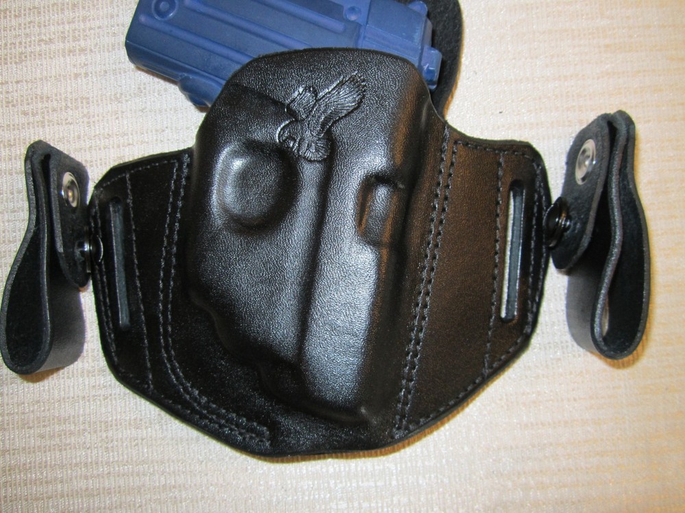 Pancake holster conversion snap straps, converts an owb into a iwb holster