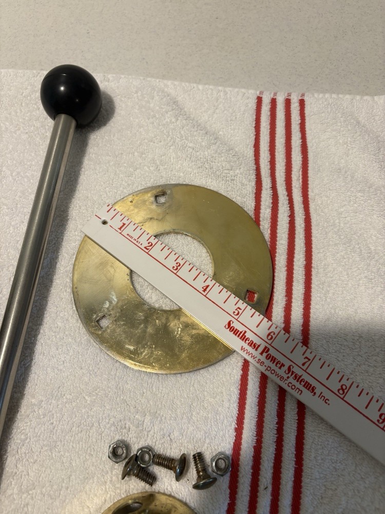 IGT S-2000 & S-Plus Upright Reel Pull Handle and Assembly