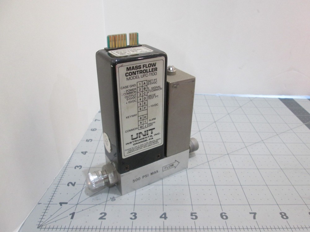 Unit, UFC-1100, O2, 5 SLM, Mass Flow Controller, Used