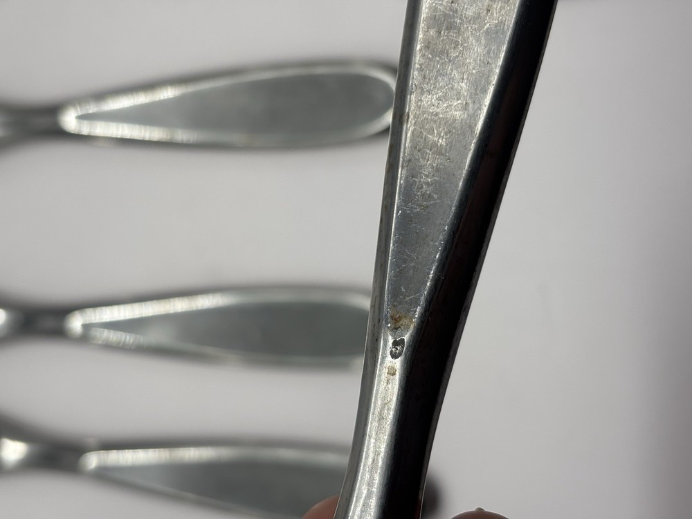 Retroneu Everyday Contour Flatware Set (39 Pc) Incomplete READ