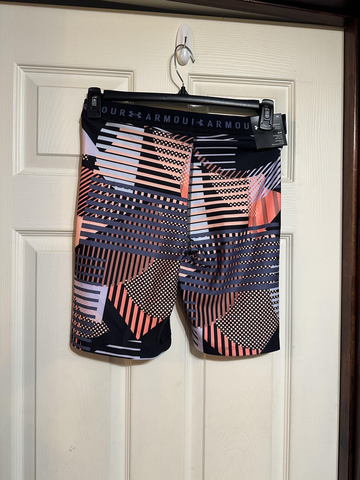 Under Armour Compression Bike Shorts Womens Large Geo Print NWT Activewear