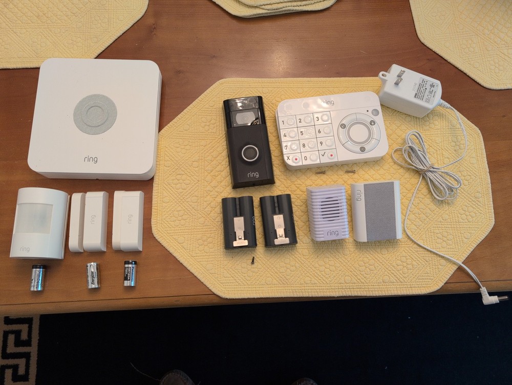 Ring Video Doorbell 2 and security system set