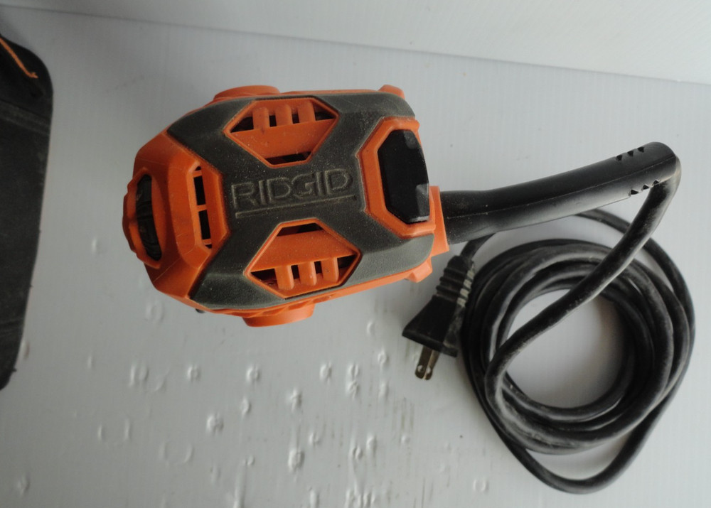 Ridgid R2401 Router