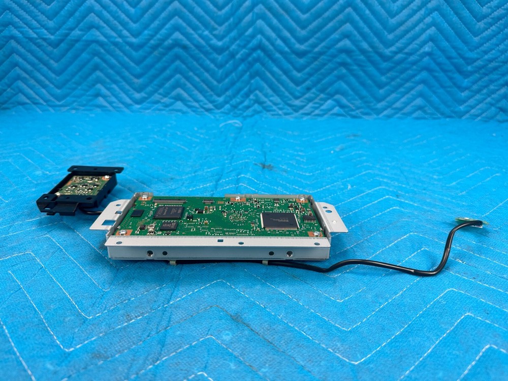 Lexus LS500 Dash Info Navigation Display Components 86110-50580 2018 OEM