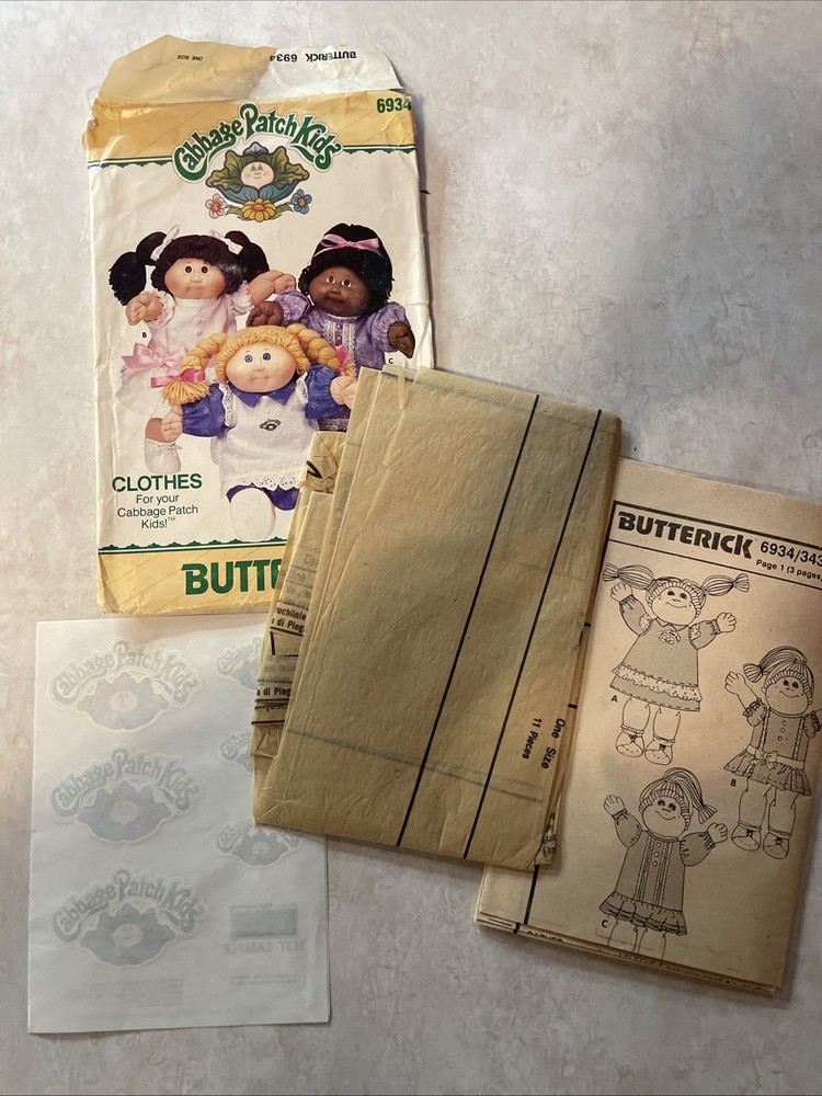 Butterick Cabbage Patch Doll Clothes Pattern # 6934 With Iron On Logos