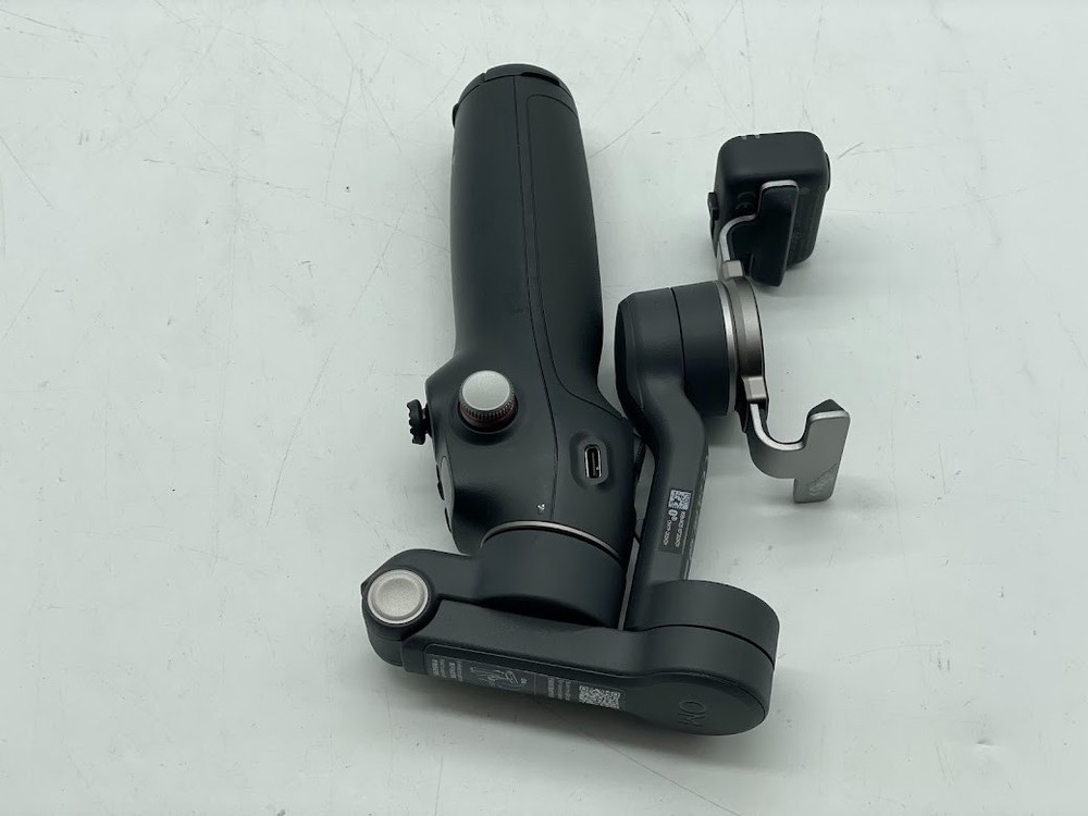 DJI Osmo Mobile 7P Gimbal Stabilizer