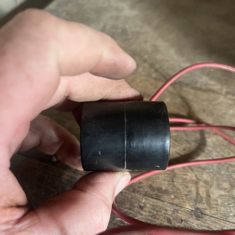 NOS Vickers 12V Coil 20101