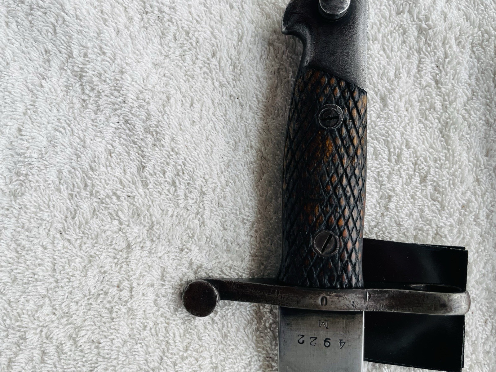 ORIGINAL WW2 SPANISH MAUSER M1941 BOLO BLADE BAYONET AND SCABBARD MADE IN TOLEDO