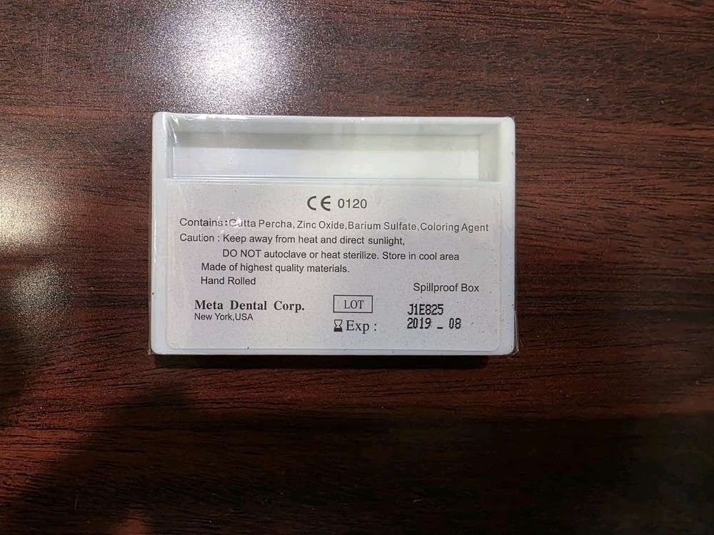 Meta- Gutta Percha Points #40 (EXP: 08/2019)