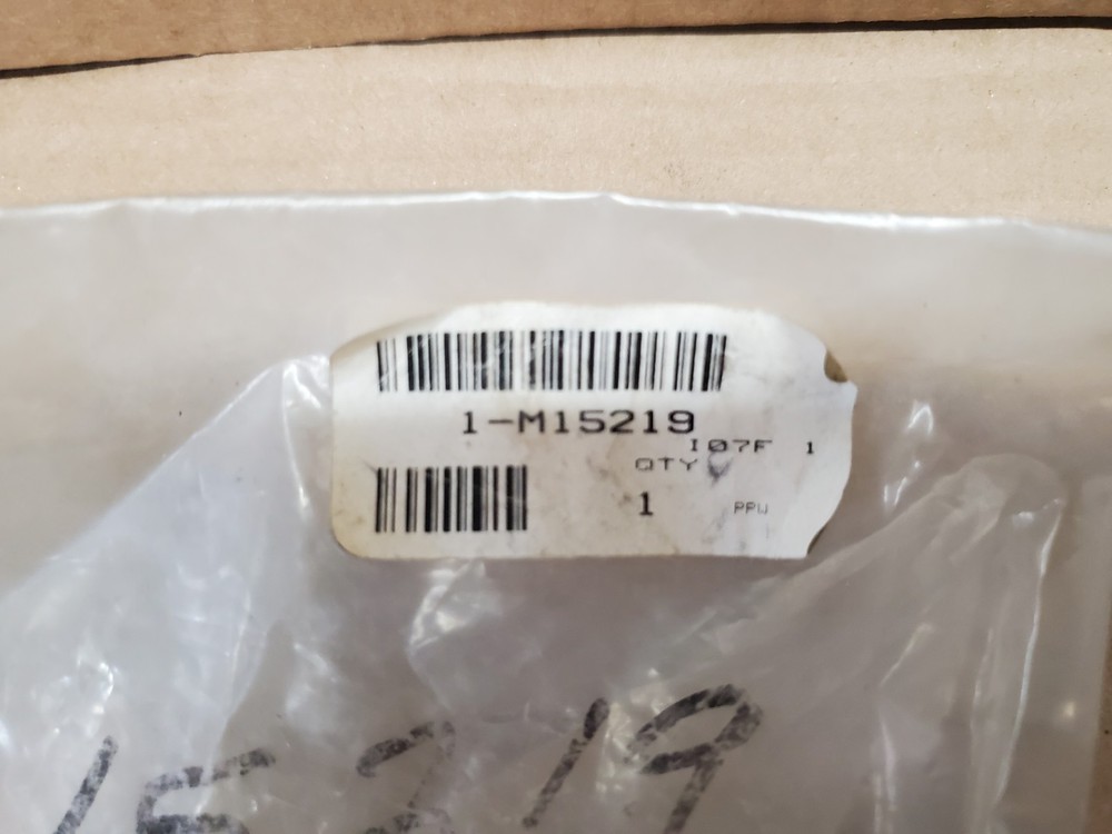NOS M15219 Snow Plow Brass Pump Piston Follower E46 E47 E57 E58 E60 Meyer 15219