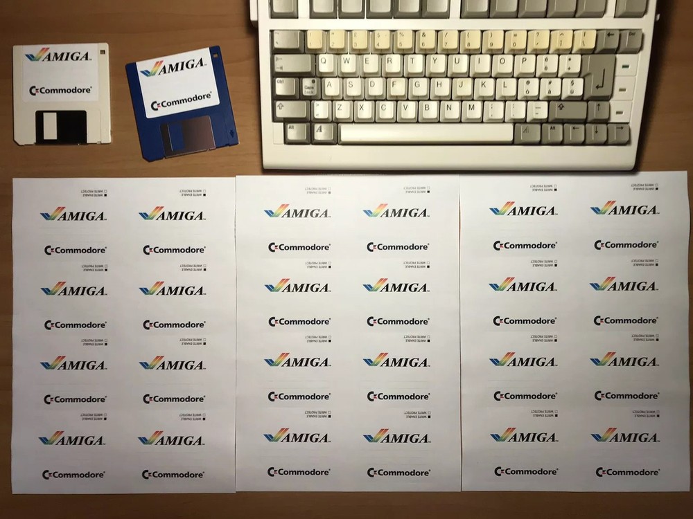 24 Etichette AMIGA per Floppy Disk 3,5 Pollici