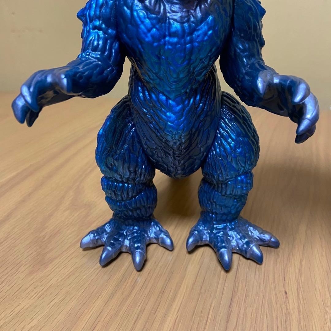 Video Fan Club Limited Edition M1 2000 Godzilla Soft Vinyl 5398 From Japan