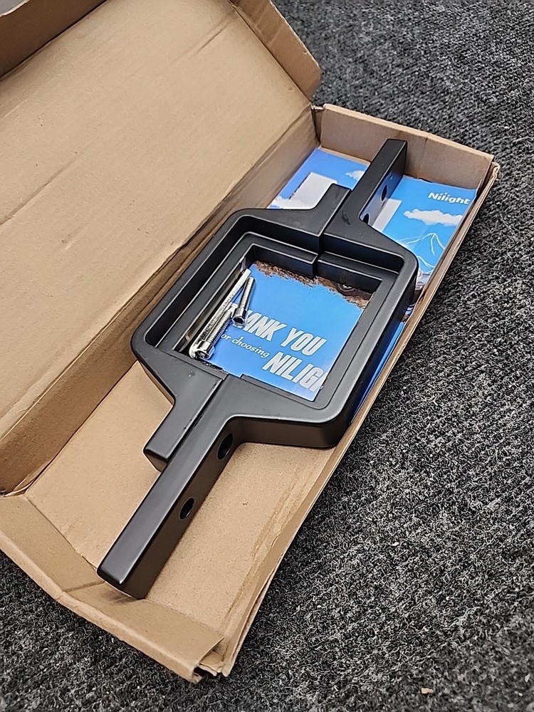 Used 2.5 inch Towing Hitch Mount Bracket 92014A