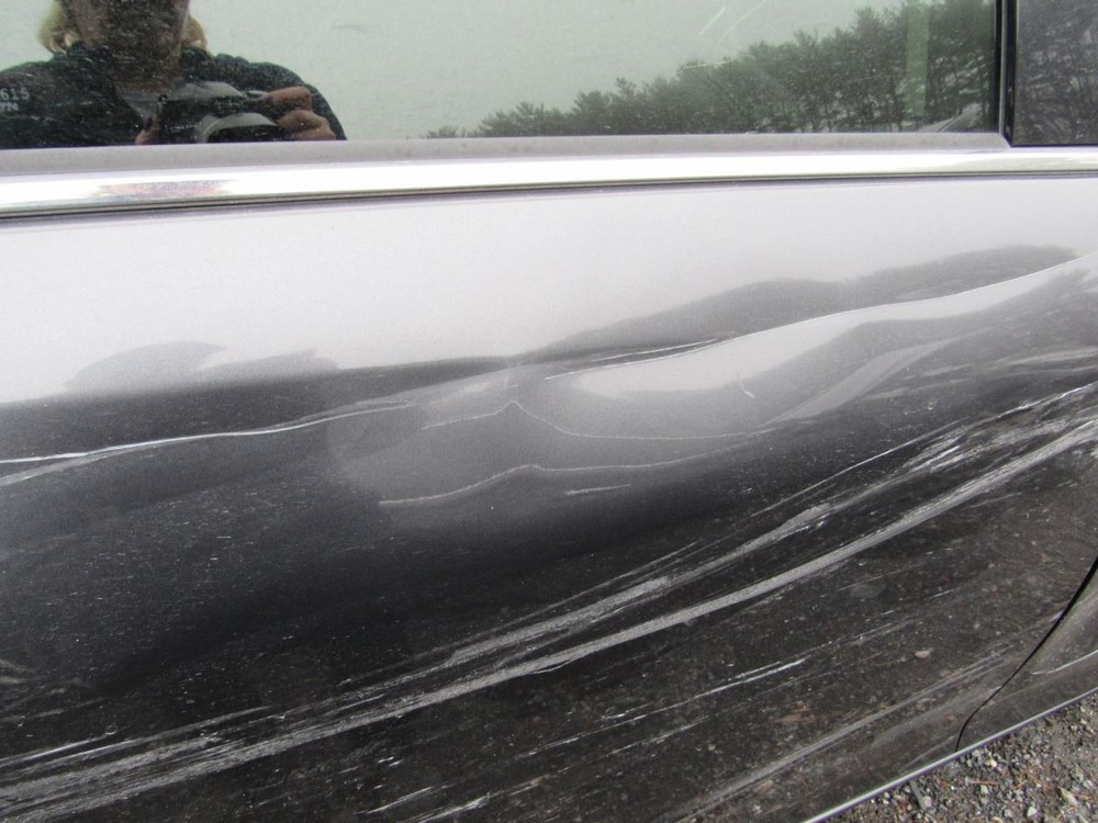 6 2016 Glove Box 1014581