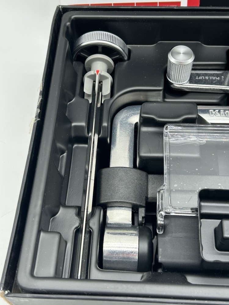 Kitchen Aid Vegetable Sheet Cutter Stand Mixer Attachment/ KSMSCA READ!