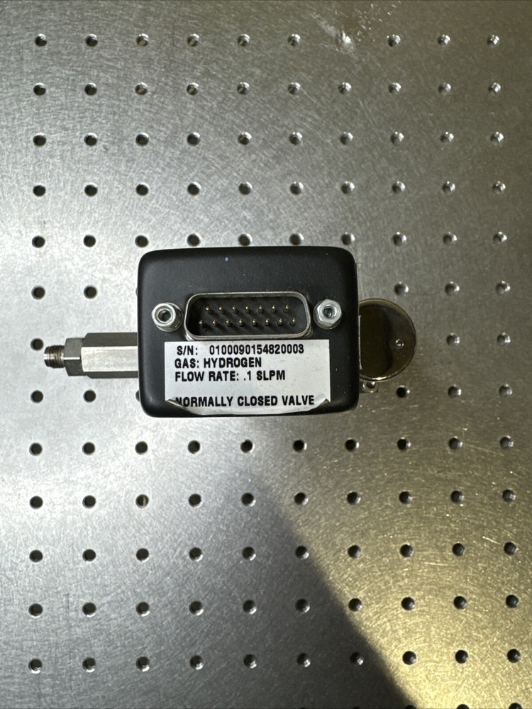 Brooks Mass Flow Controller 5850S/BC1BA1AA0AA1A1 , Hydrogen Rate .1slpm