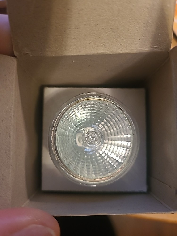 Prism Dichroic Reflector Halogen Lamp Bulb New In Box