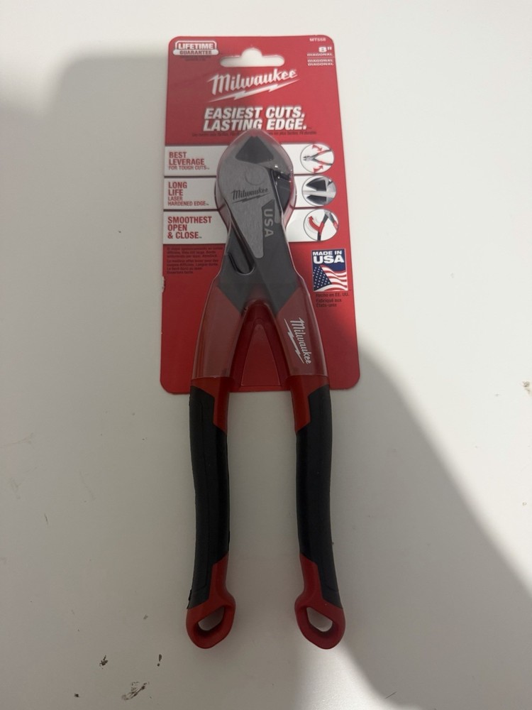 Milwaukee & Klein Tools 6pc Set: Screwdrivers, Pliers, Socket bundle deal