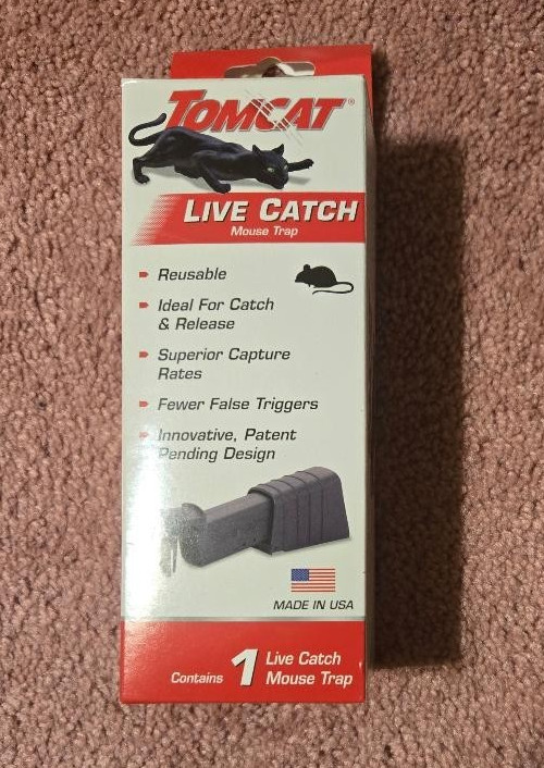 ONE Tomcat Live Catch Mouse Trap. Superior catch rates Reusable  NEW