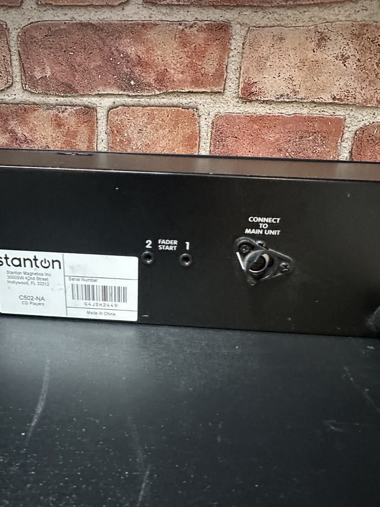 Stanton C.502 Dual Rackmount Digital Plays MP3 Cds( Please READ)