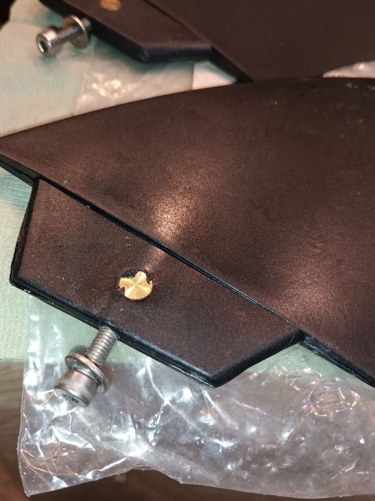 AILERON SURF FINS 10.5 CM +SCREWS