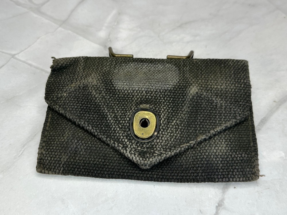 ORIGINAL WWII US ARMY INFANTRY M1942 FIRST AID CARLISLE BANDAGE CARRY POUCH