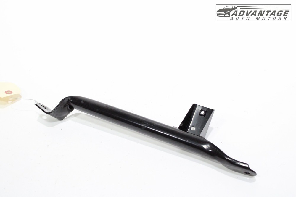 2017-2020 GENESIS G80 ENGINE BAY LEFT SIDE STRUT TOWER BAR BRACKET OEM