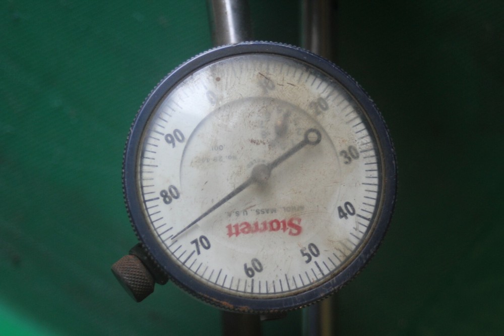 Starrett Magnetic Base Universal Indicator No. 657