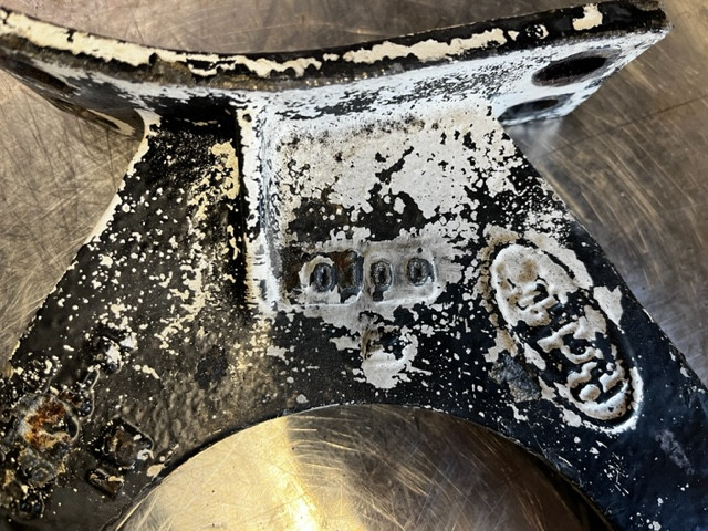 PETERBILT BRACKET-MUFFLER CAB 14-14792